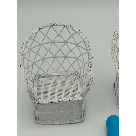 Barbie Doll Lot Boots Shoes Tennis Racket Stethoscope Chairs Camp Fire Beushes - Picture 8 of 8